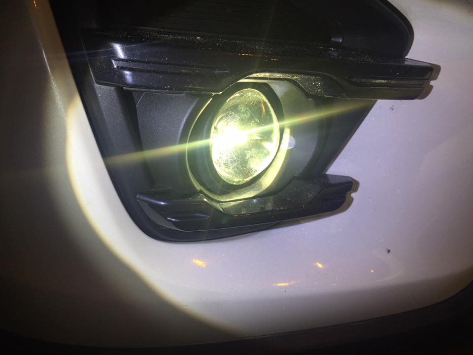 Ánh sáng đèn bi gầm MAZDA CX5 – độ bi gầm ô tô