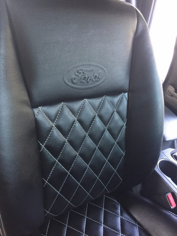 Bọc ghế da công nghiệp Singapore cho xe Ford Ranger   Quả trám cho ghế