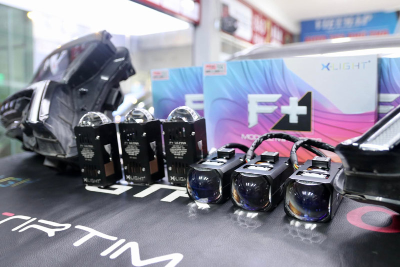 Bi Led Mini Xlight F+ Pro và F+ Ultra Siêu phẩm bi led 1.8 inch cho xe chóa đèn hẹp