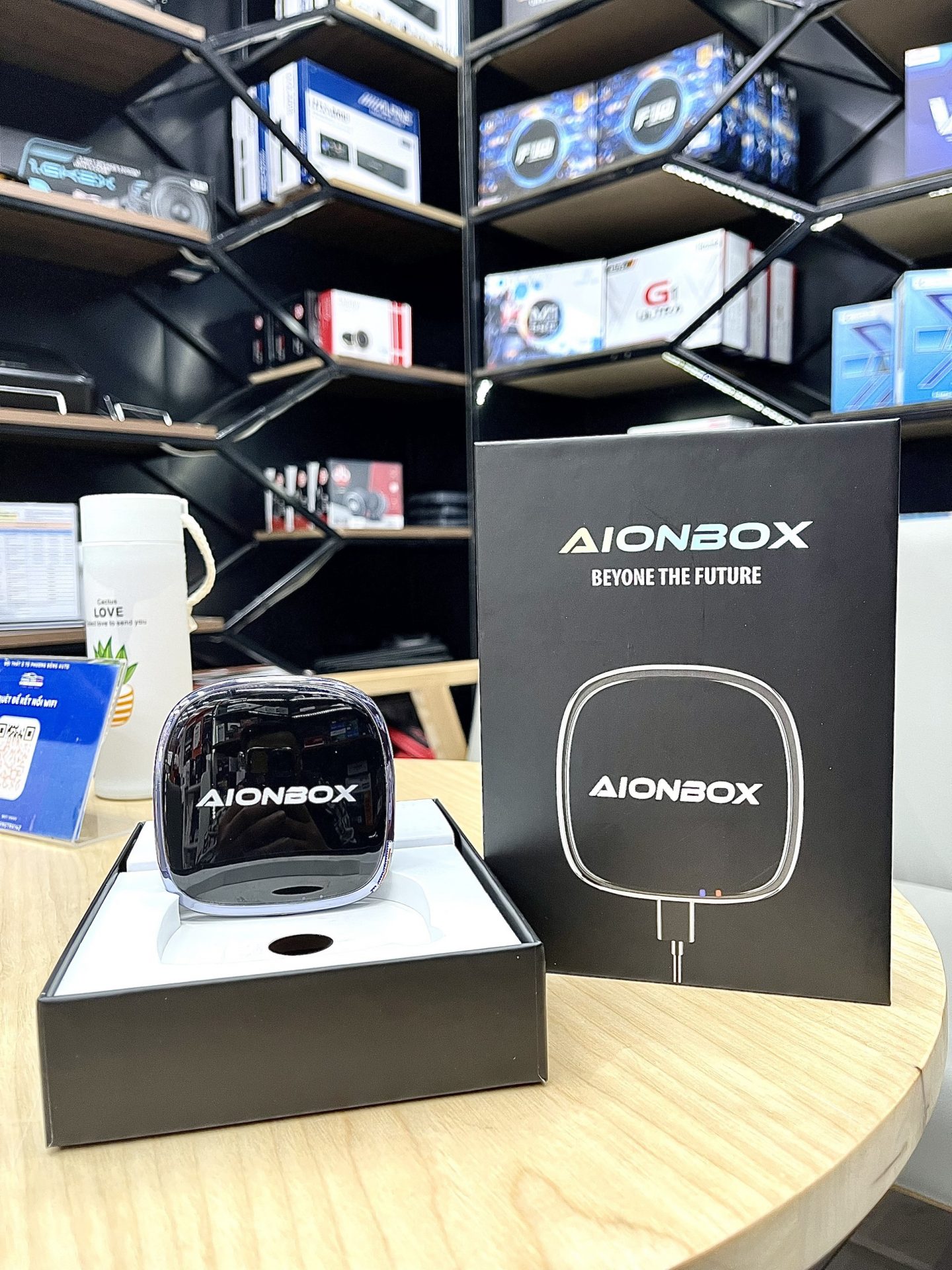 Aionbox android ô tô thông minh